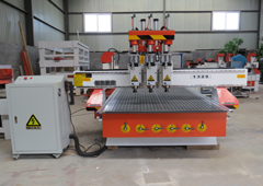 MK-1325氣動(dòng)四頭免漆門廚具雕刻機(jī) 數(shù)控設(shè)備 濟(jì)南雕刻機(jī) 山東雕刻機(jī)